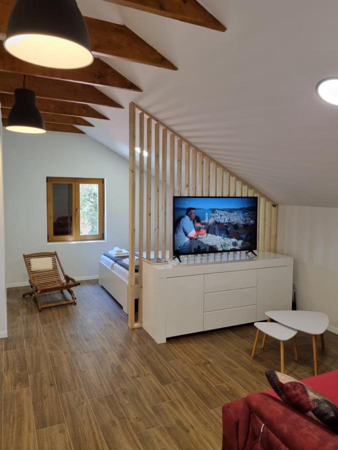 Apartments Jungic, Rab Банёл Экстерьер фото